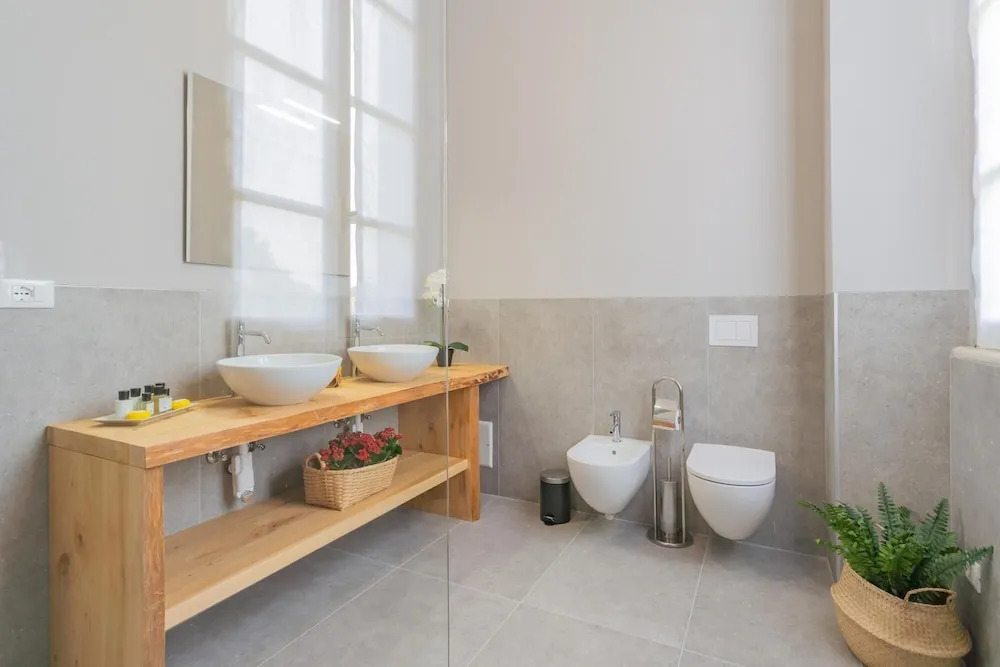 Luxury Apartments in Villa Cardinal Ciceri by Rent All Como