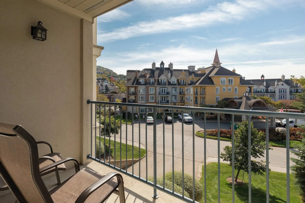 Holiday Inn Express & Suites Tremblant by IHG