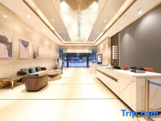 Xing Too Peng Ya Hotel（Buji Da Fen Metro Station Oil Painting Village Store)