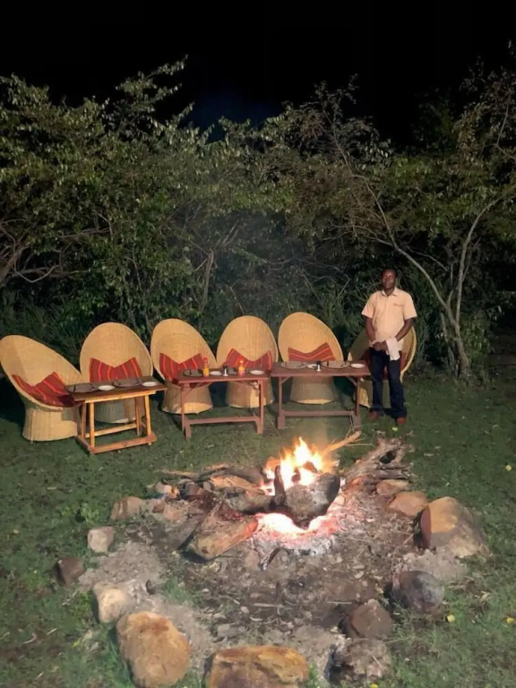 Explore Mara Camp