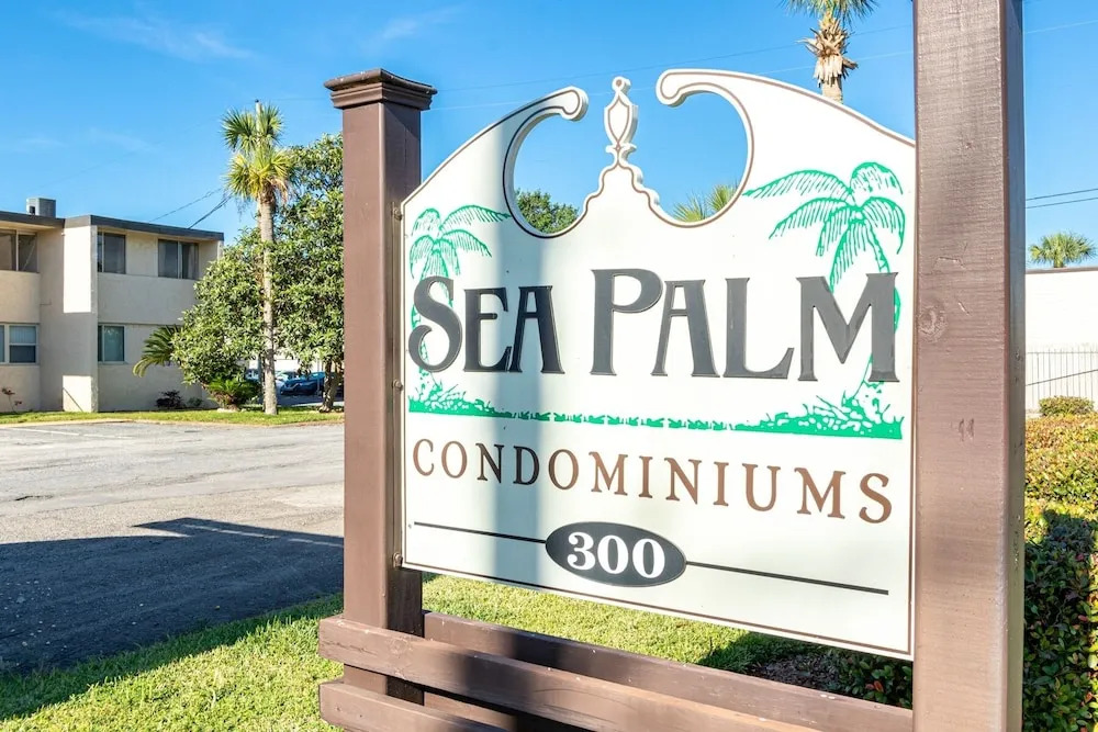 Sea Palm 2b 2 Bedroom Condo