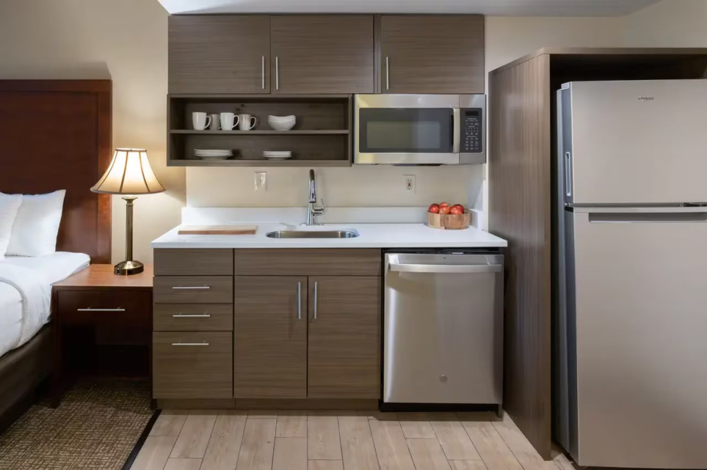 MainStay Suites Foxboro – Mansfield