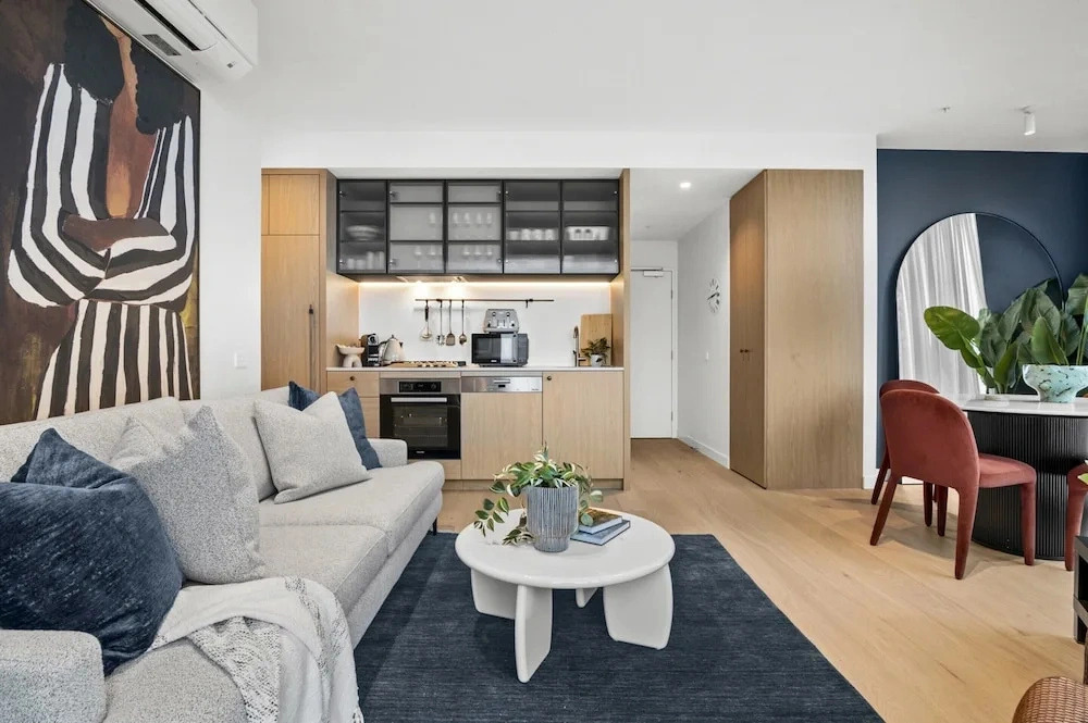 1BR Apt Pool, Gym Near Casino & Southbank Dinning