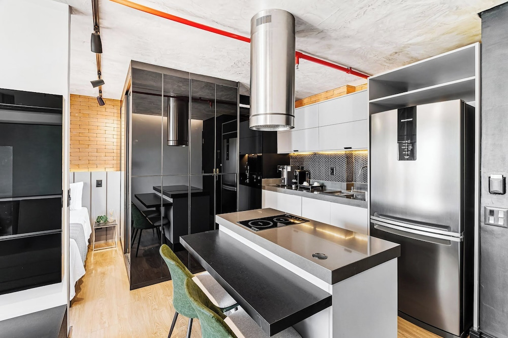 1811 Mercure