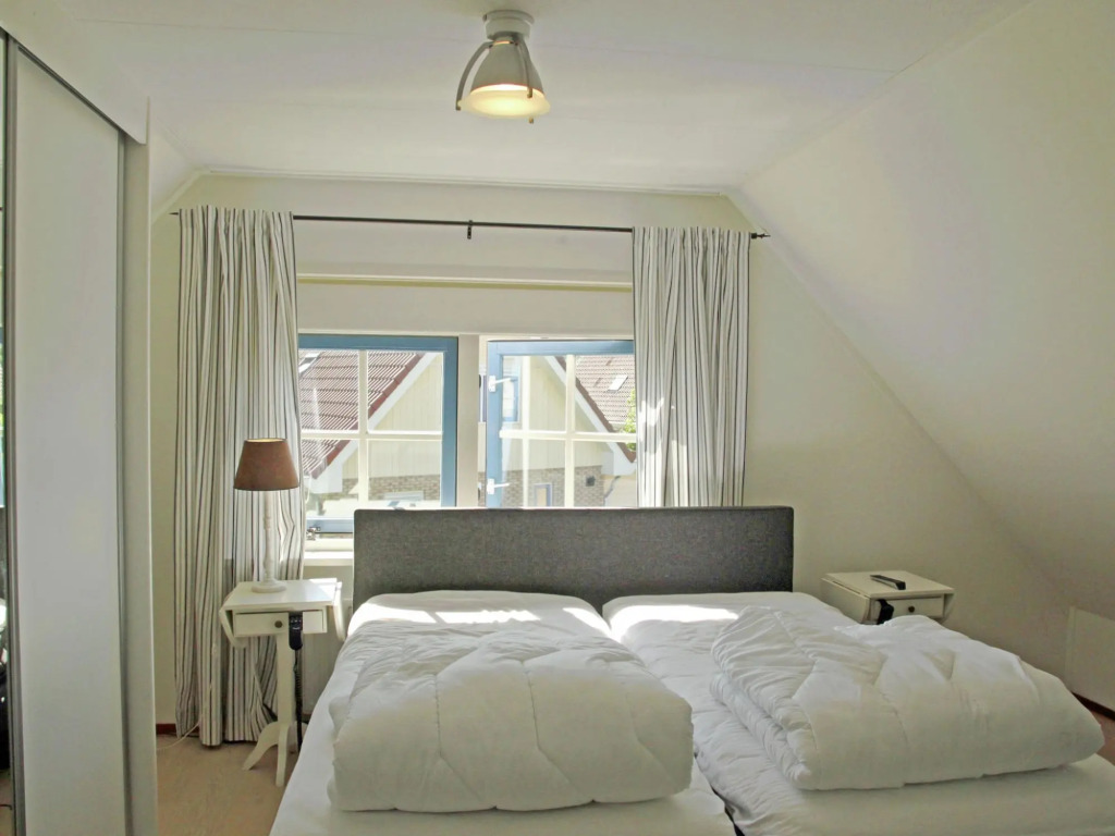 Holiday Home in Schoorl near Sandy Beaches
