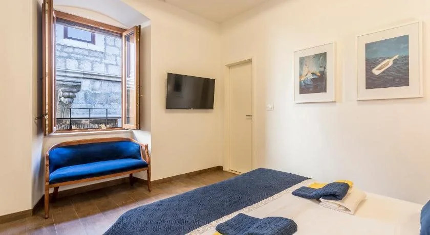 Borna and Franko Rooms Split city centre