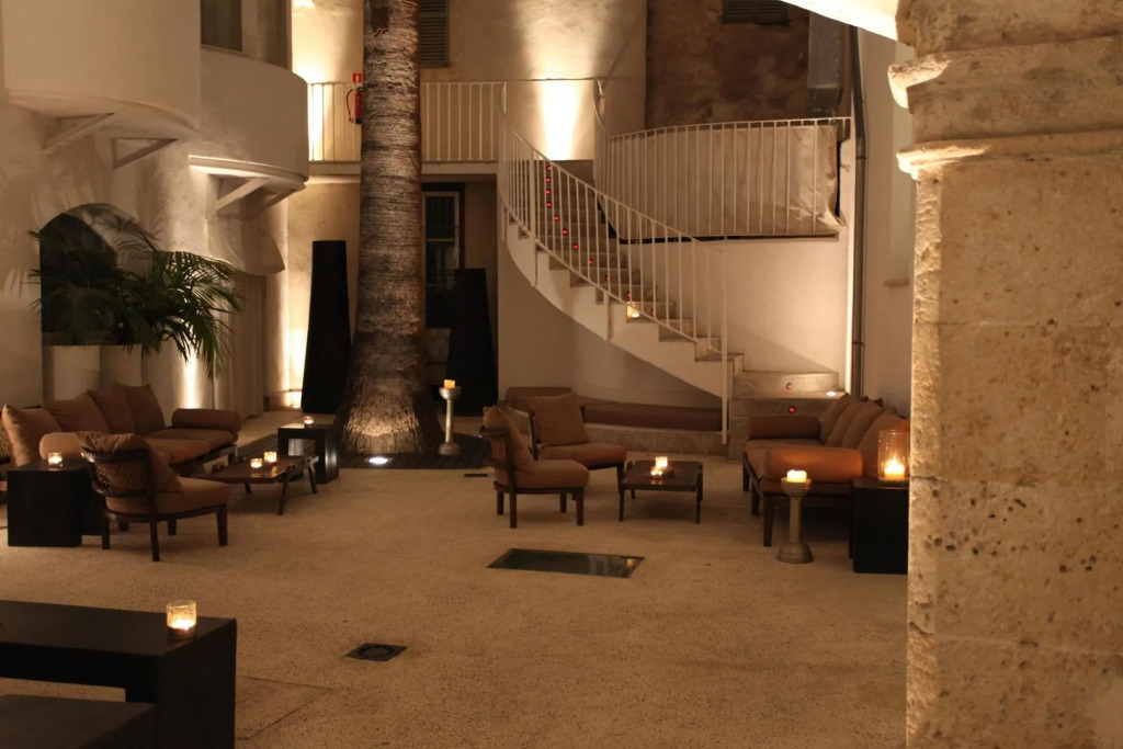 Puro Hotel Oasis Urbano