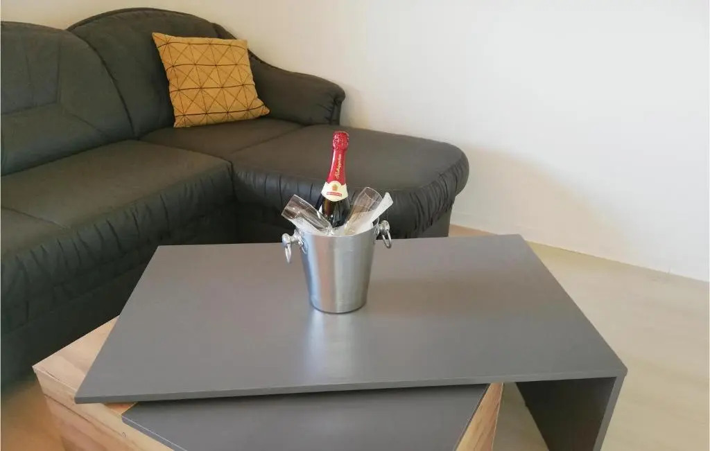 Nice Apartment in Jesberg - Densberg With 2 Bedrooms and Wifi