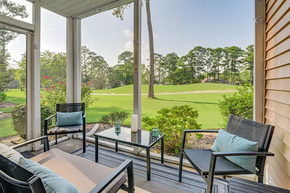 1st-floor Condo w/ Pool on Intracoastal Waterway!