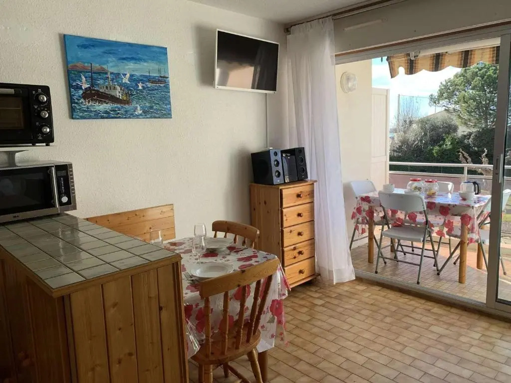 Appartement Le Grau d'Agde, 1 pièce, 4 personnes - FR-1-423-215