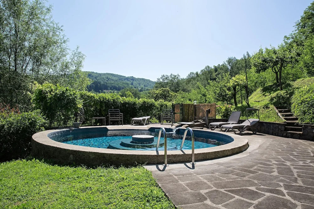 Il Nido - Private villa with pool and jacuzzi
