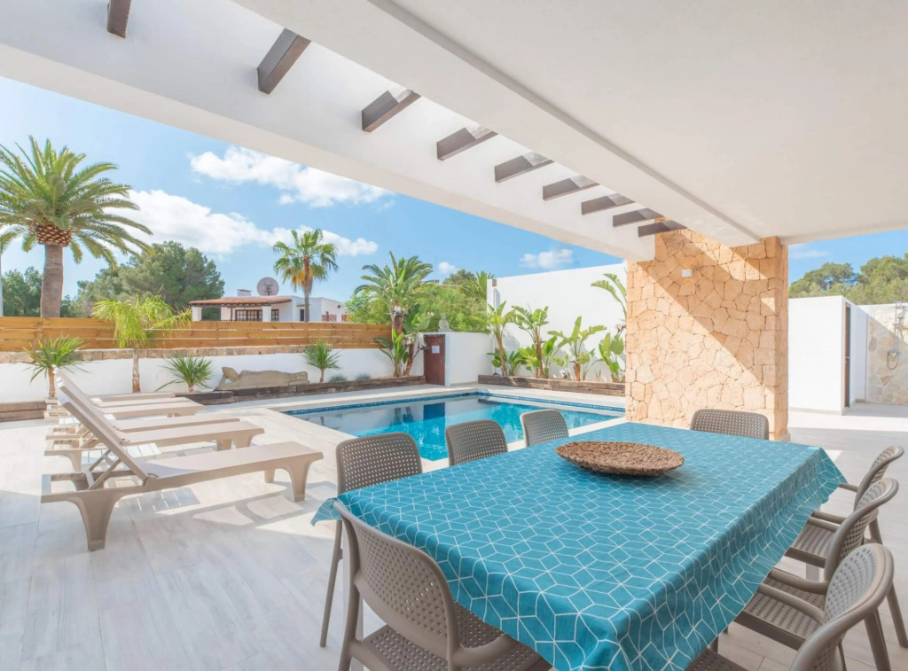 Villa Sa Marinada Modern villa