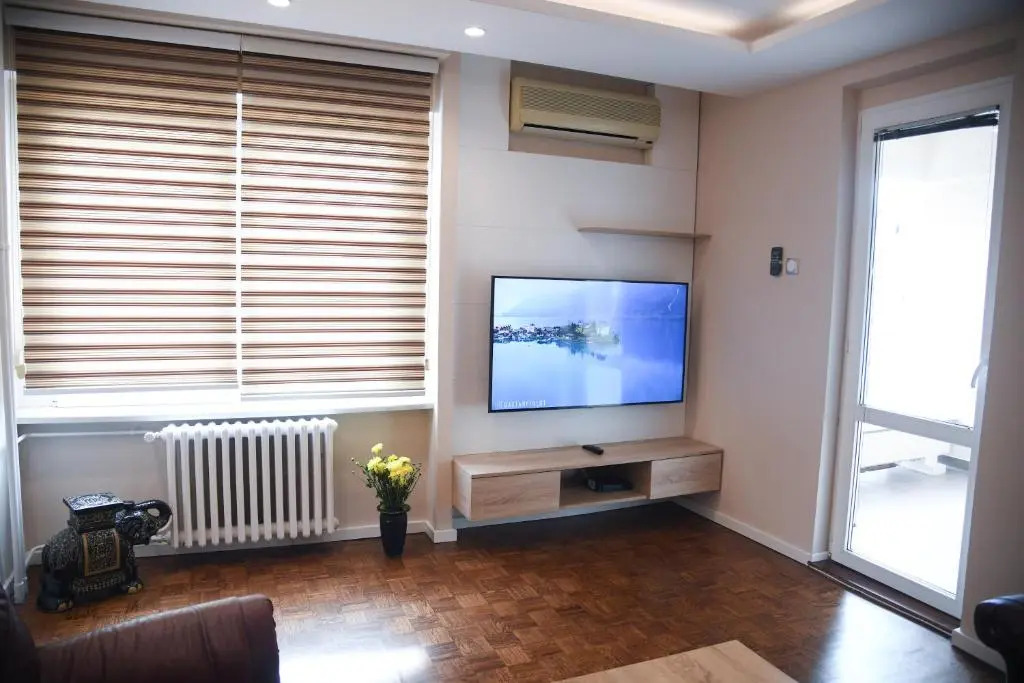 True Color Apartment