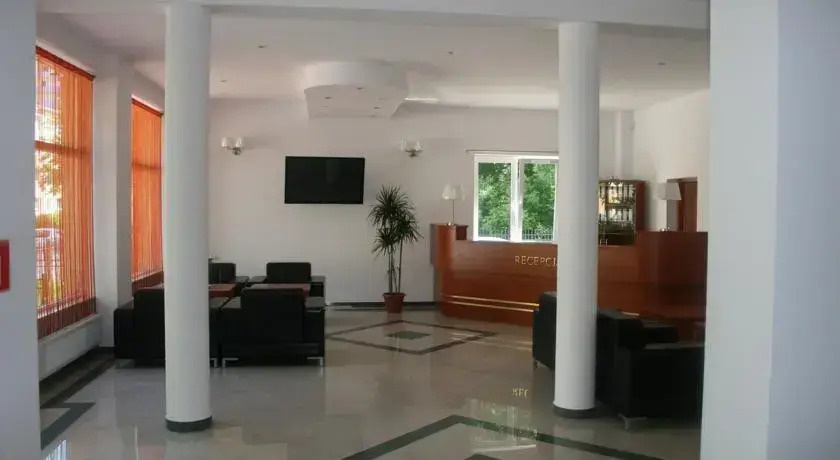 Villa Plaza