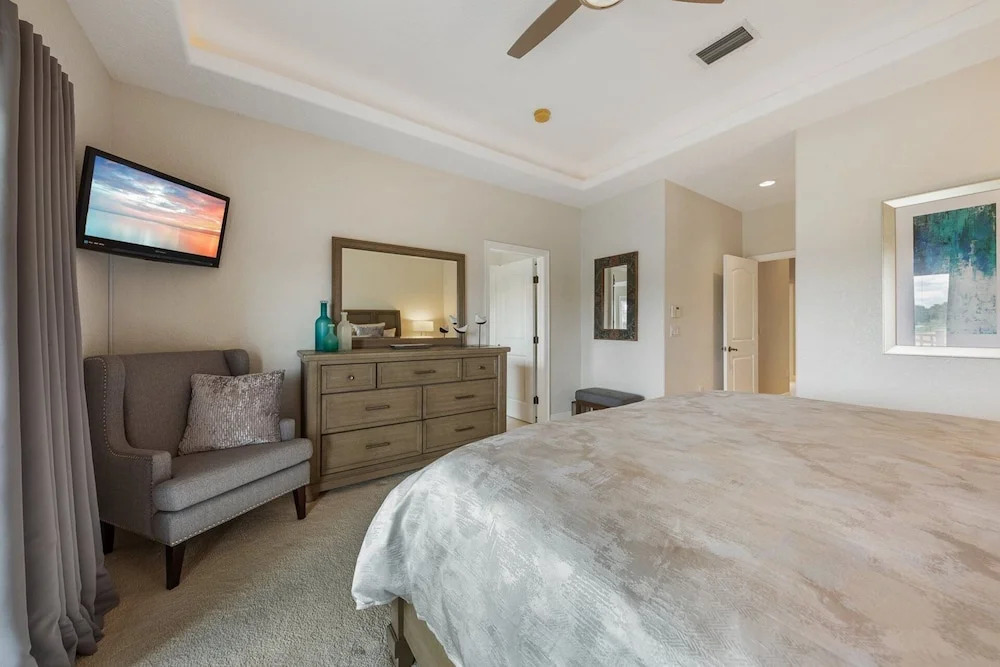 Rent a Luxury Villa on Reunion Resort, Minutes From Disney, Orlando Villa 3529