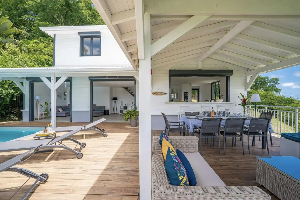 Villa Lanati, 4 ch avec piscine & vue campagne