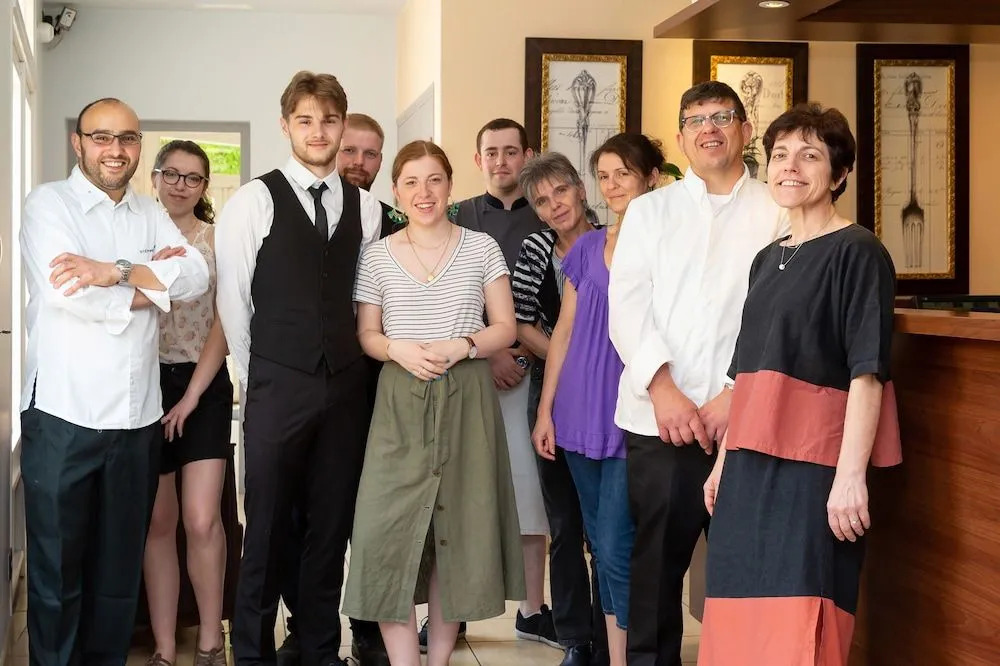 Hôtel Restaurant Famille Bourgeois "La Cote des Monts Damnés"