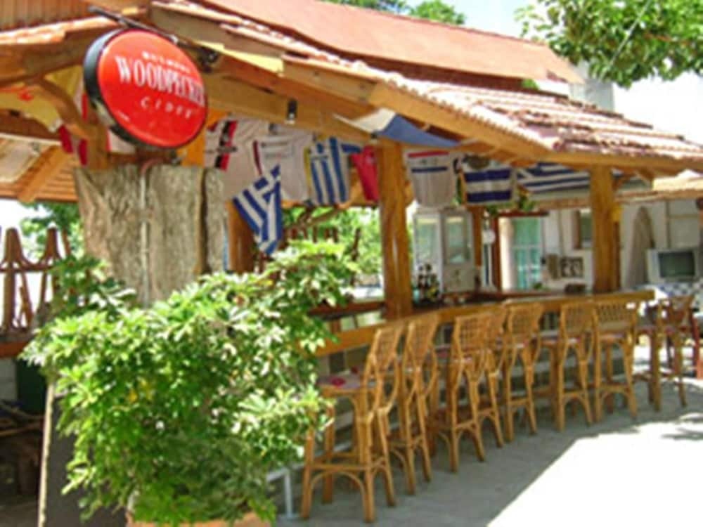 Julia Apartments