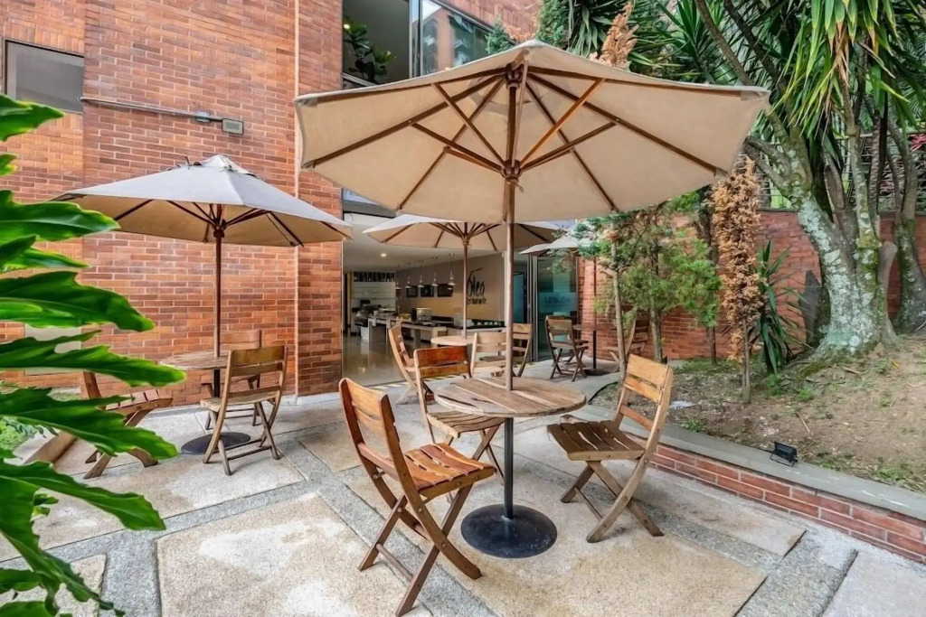 Leblon Suites Hotel Milla de Oro