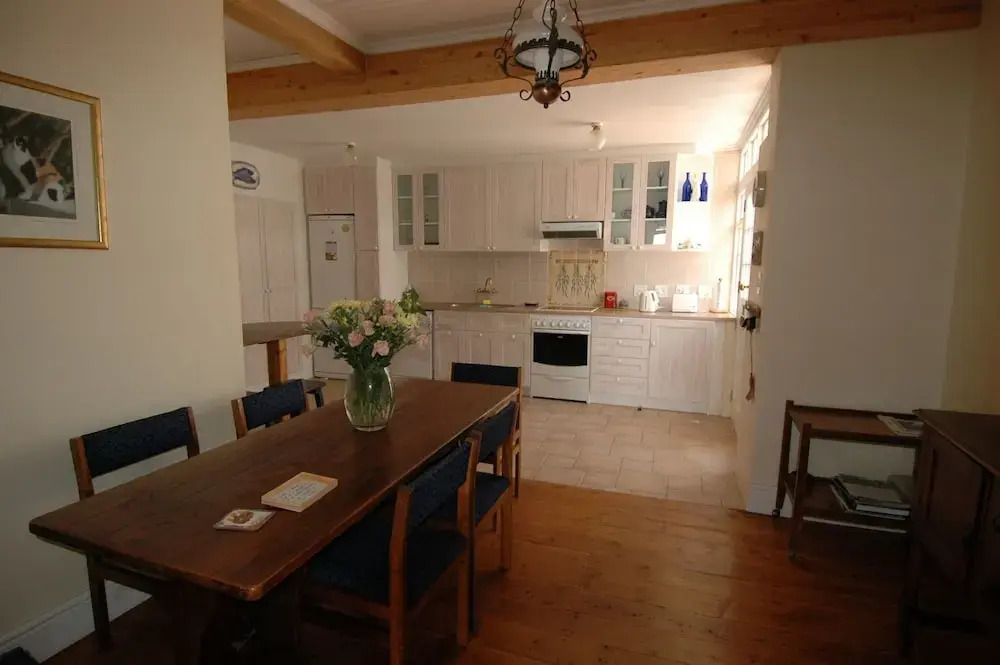 Cottons Cottage