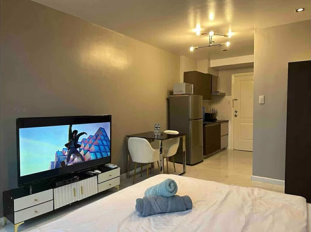 Gramercy Residences Holiday Luxury