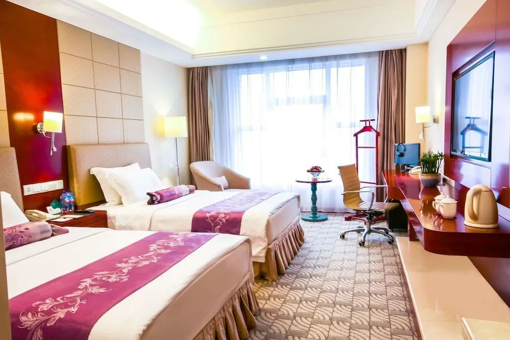 Huatian Hotel