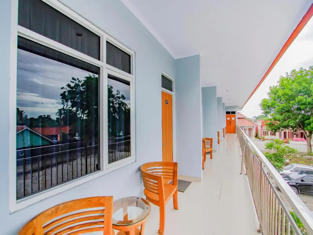 Hotel Karunia PKPRI