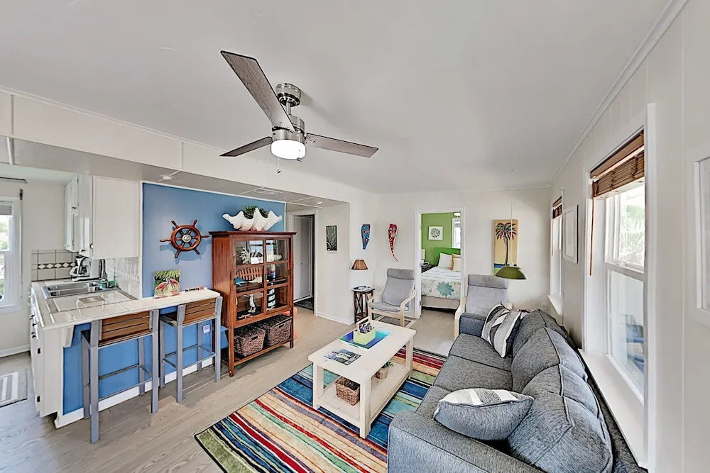 4031pano 3 Bedroom Home