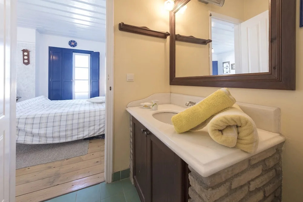 Beachfront Spetses Spectacular Fully Equipped Traditional Villa Families,groups