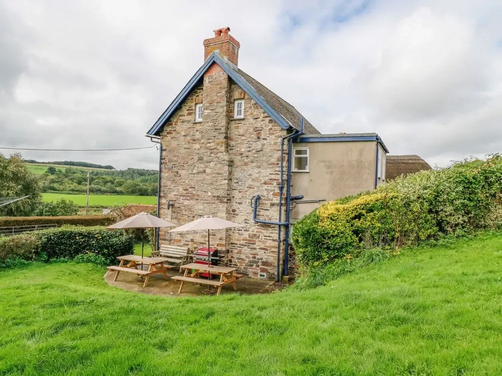 Buckinghams Leary Farm Cottage