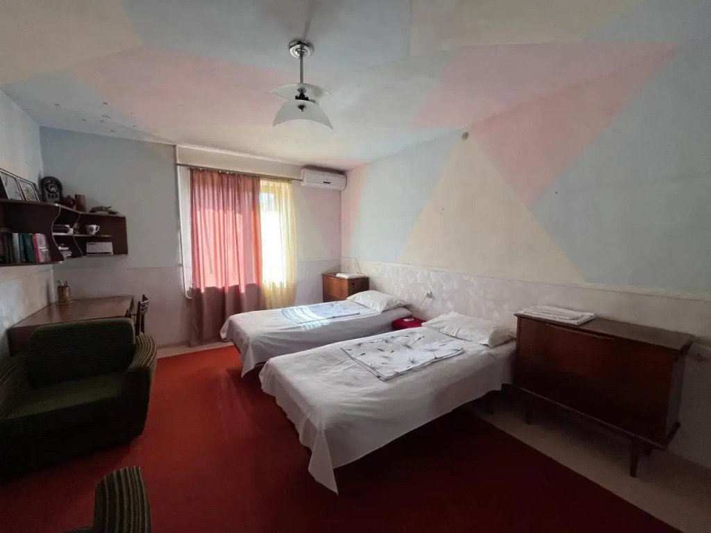 Apricot B&B