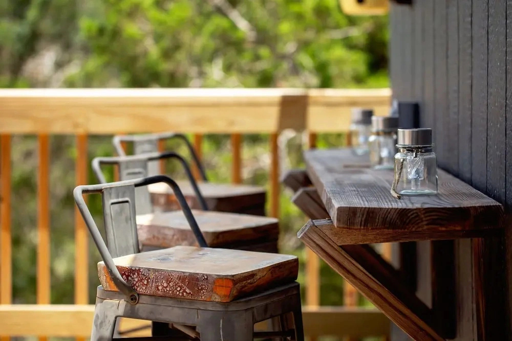 Firefly Lakehouse 3 br, 2 Bath, pet Friendly