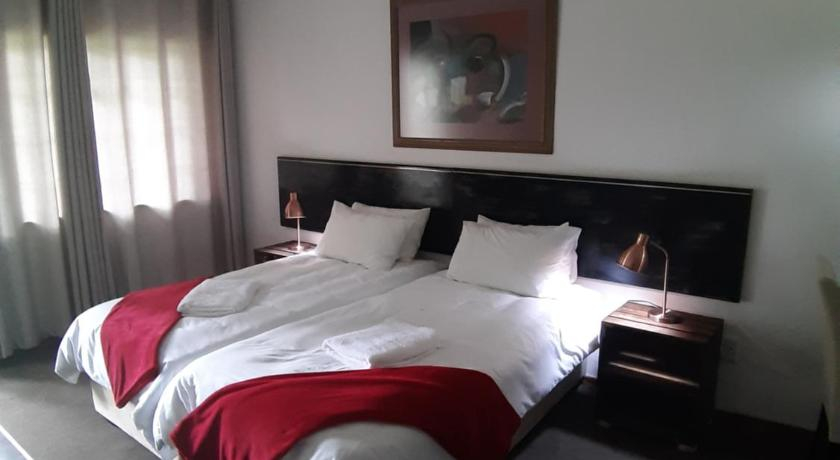 Wayside Lodge