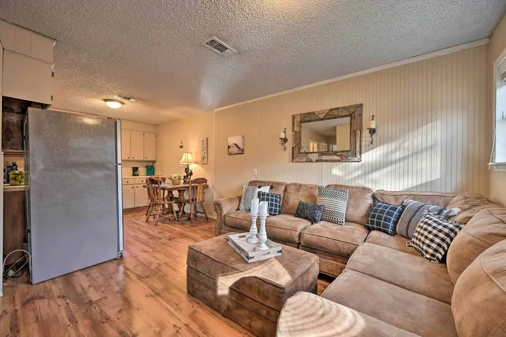 'hidden Oaks' Broken Bow Vacation Rental, Pets OK!
