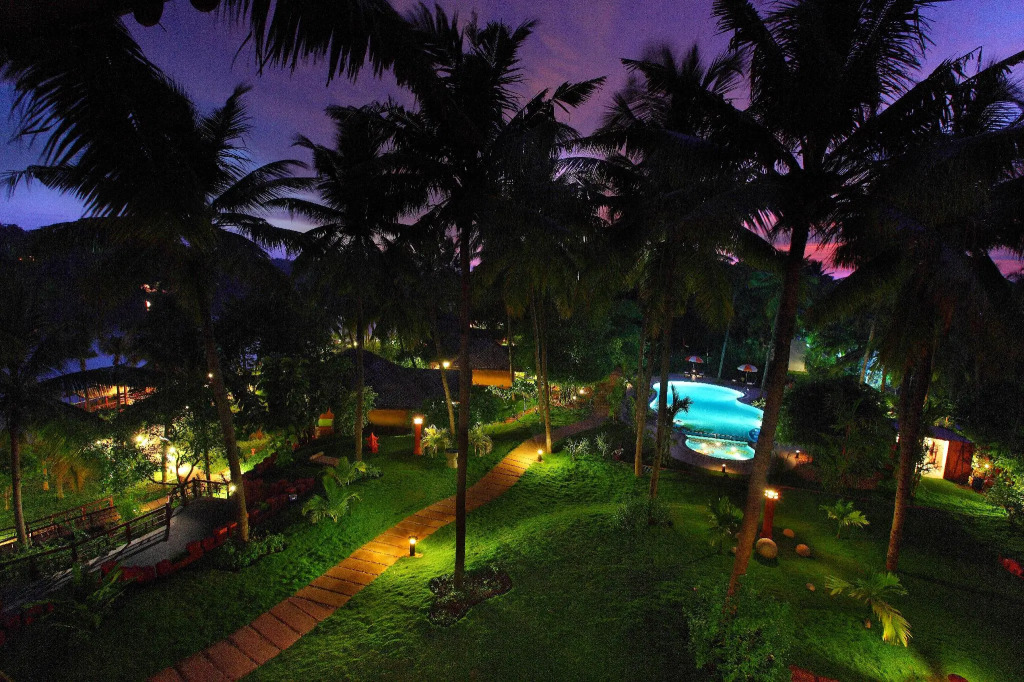 Fragrant Nature Backwater Resort & Ayurveda Spa Kollam