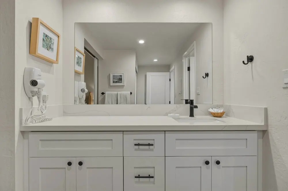 Prime Oceanfront 2br Loft - Unit C10 1 Bedroom Condo