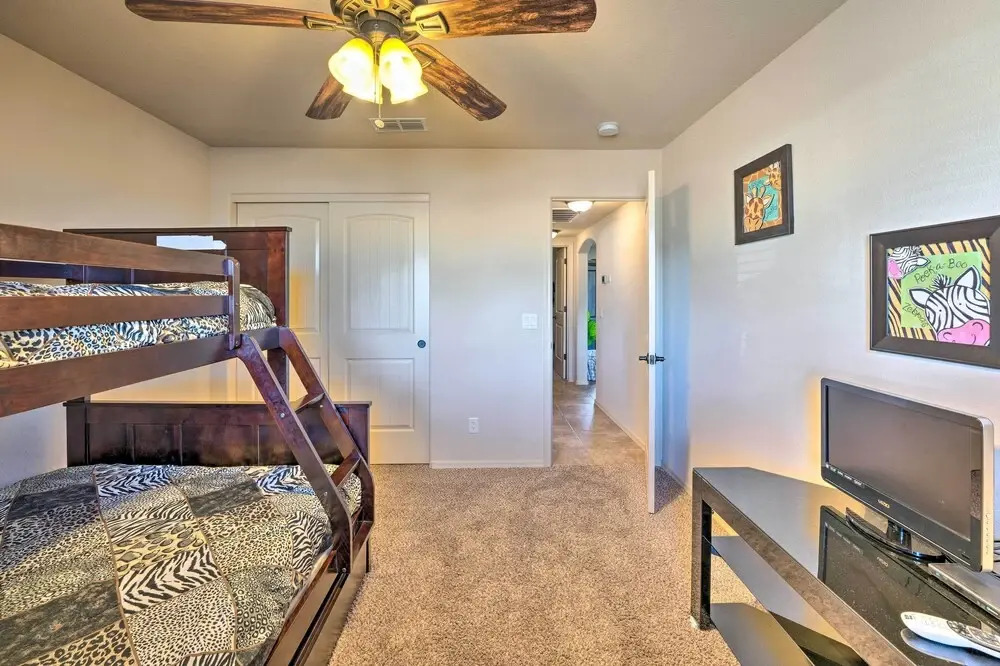 Bright Lake Havasu Home w/ New Backyard Oasis!
