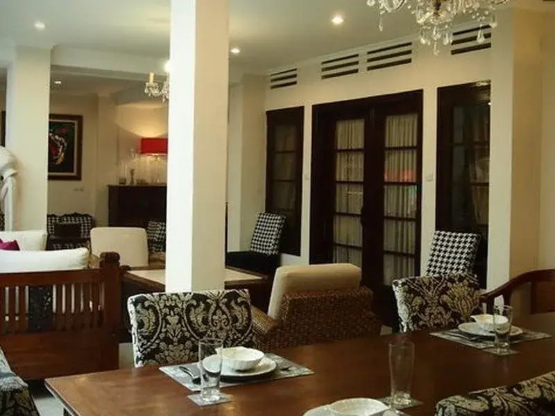 Ciwulan 36 Guest House
