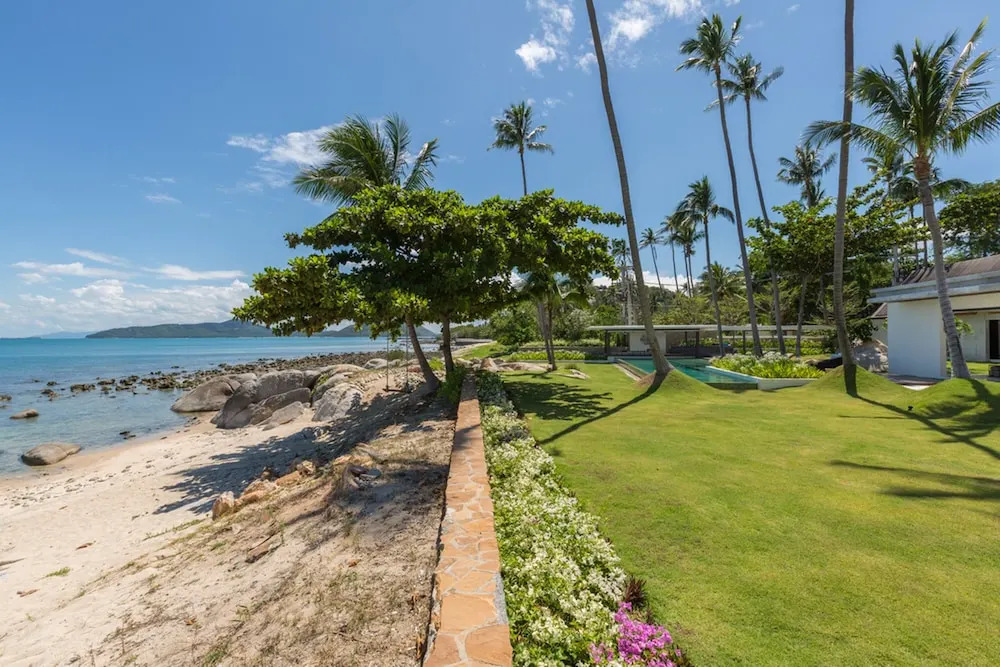 Fashionable Villa Malabar Beachfront 5 Bedrooms plus 2 Kids Bedrooms 106