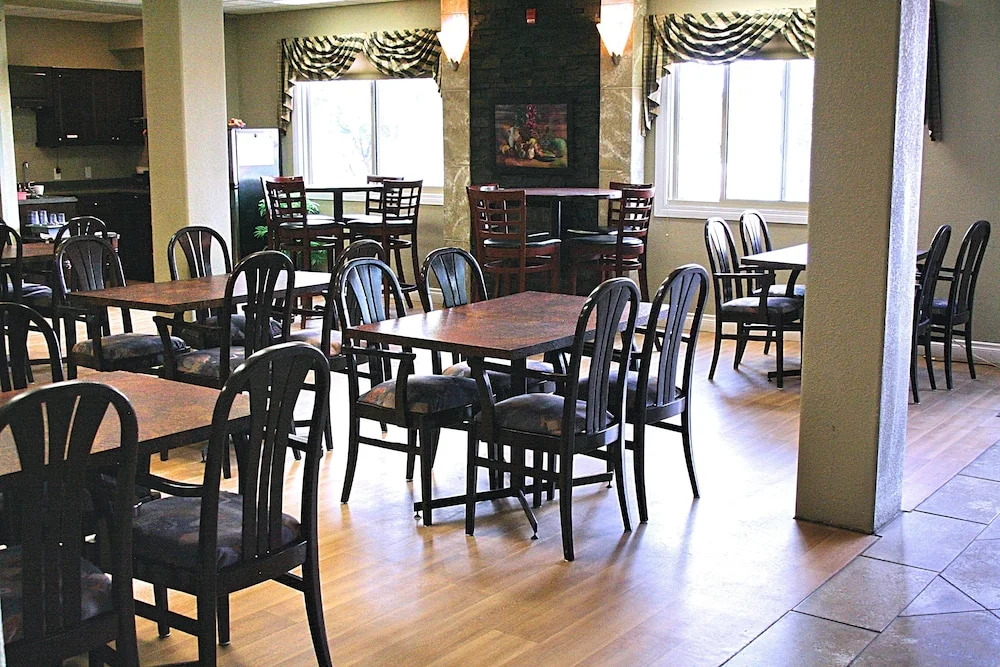 The Medicine Hat Villa