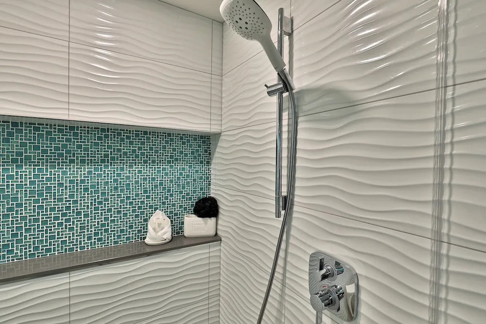 The Brit Suite at Killington: Sleeps 10, Newly Remodeled
