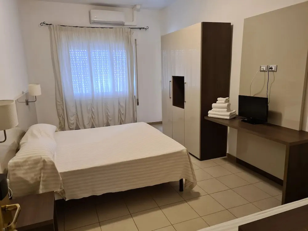 Hotel Grand Majestic