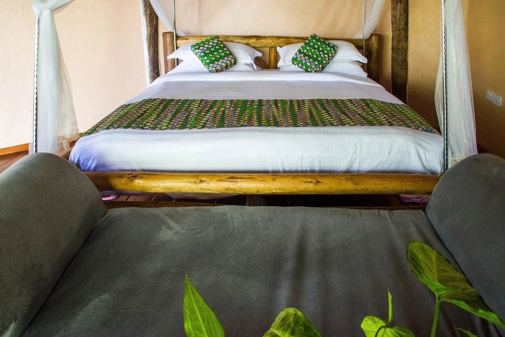 Elephant HAB Lodge