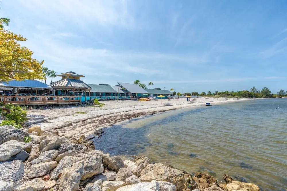 427 Little Harbor