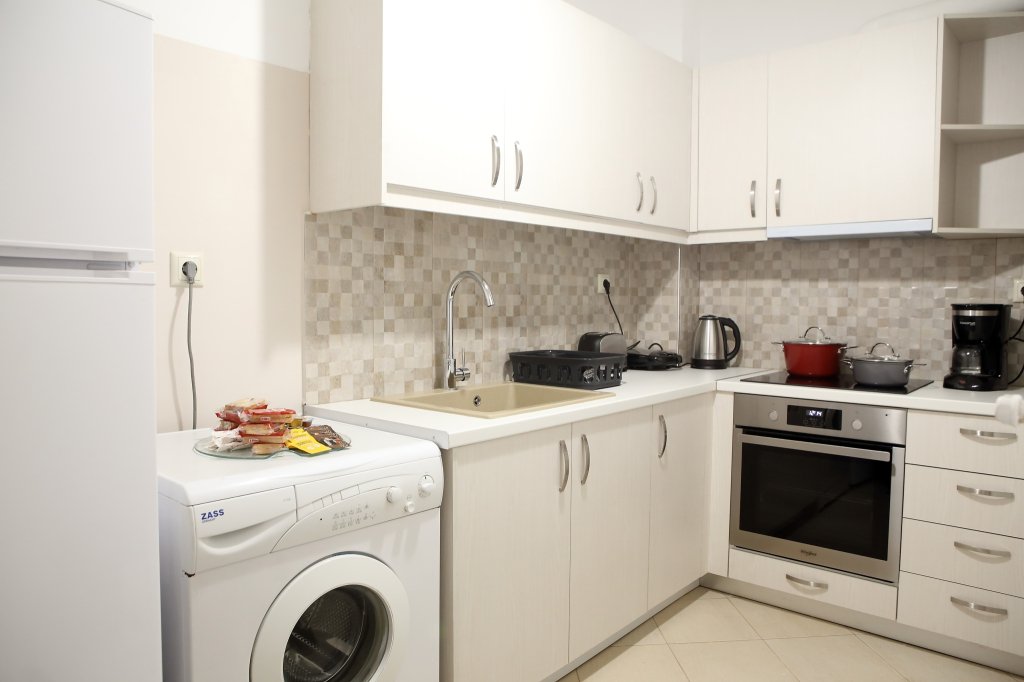 Best House, Athens Central Flat, Ithakis Str