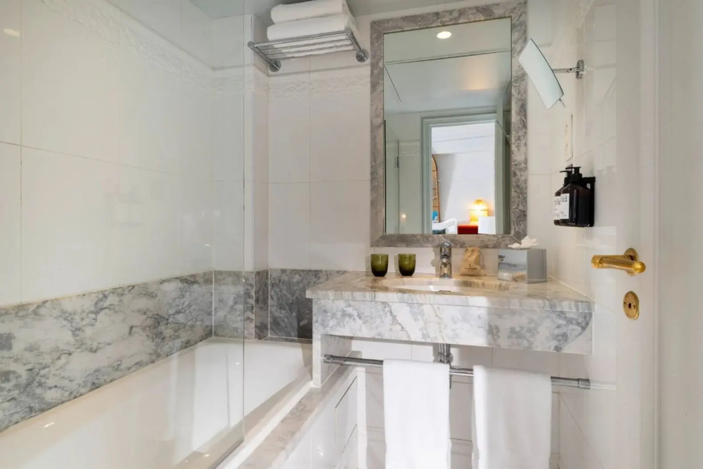 Hôtel Le Lavoisier & Spa