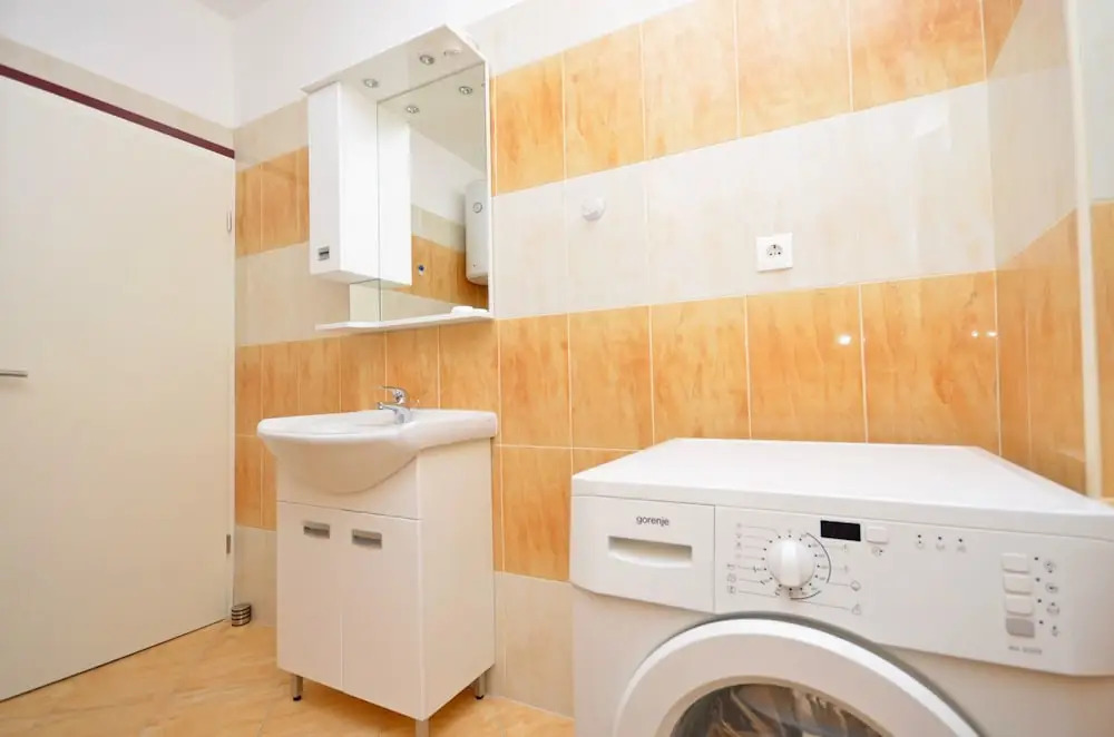Apartment Damir