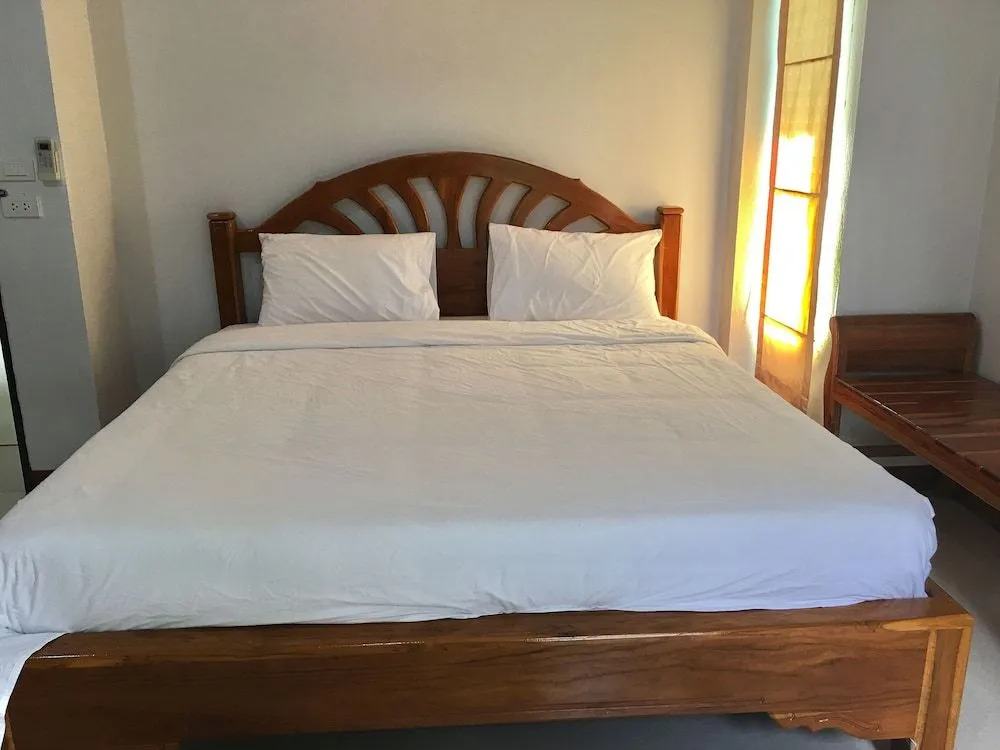 นาหินลาดรีสอร์ท Nahinlad Resort