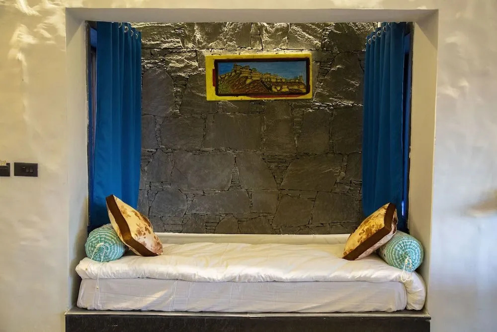 Bella Basera