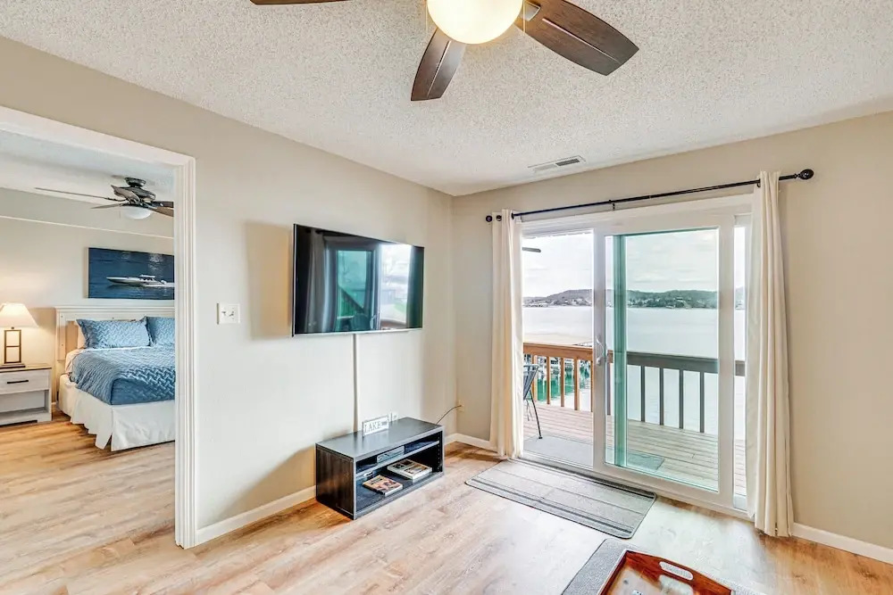 Waterfront Condo w/ Deck on Lake of the Ozarks!